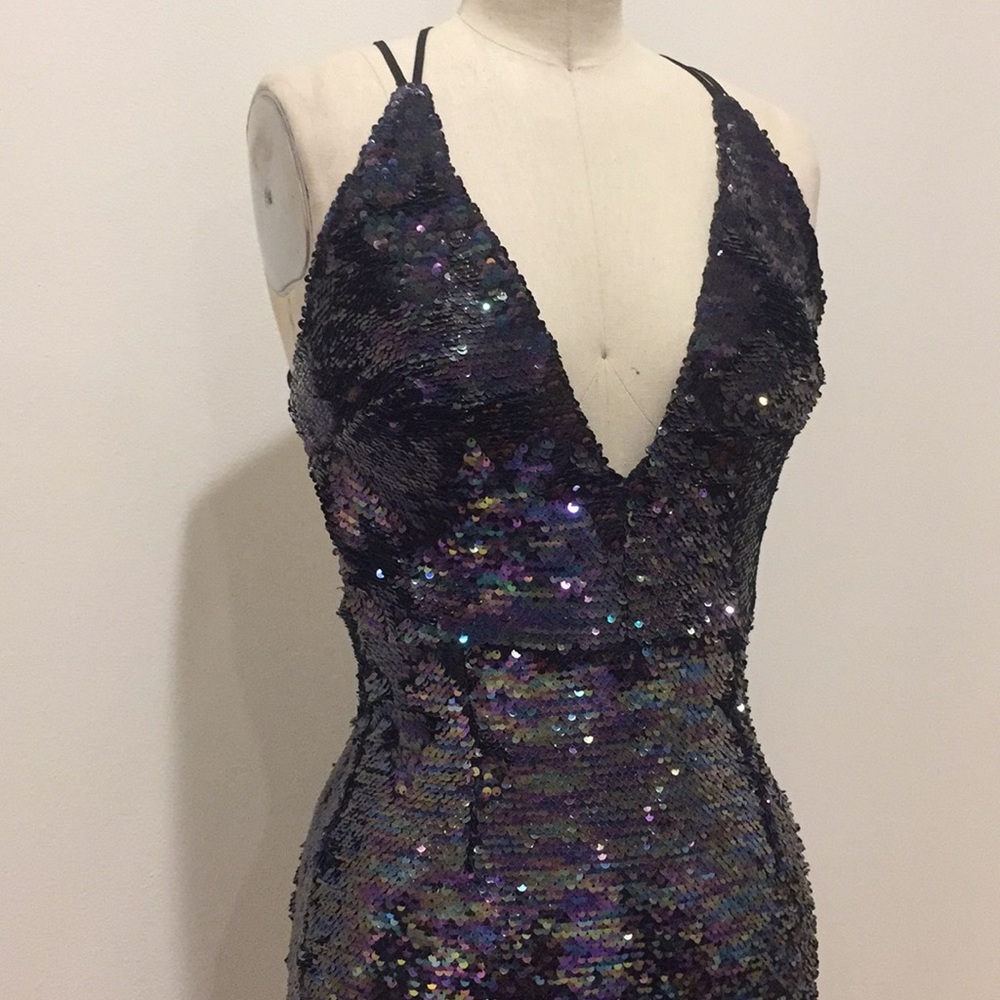 🔮VIVA SEQUINS🔮 sexy sequin dress!
